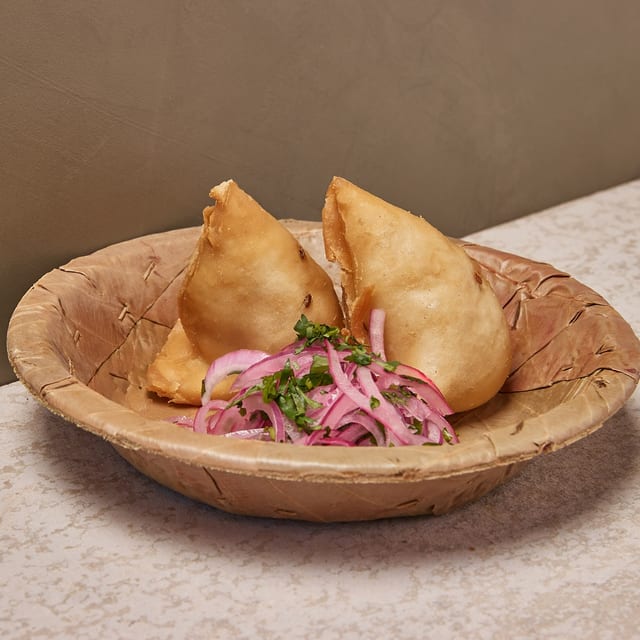 SAMOSAS.