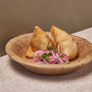 SAMOSAS