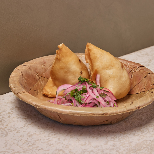 SAMOSAS.