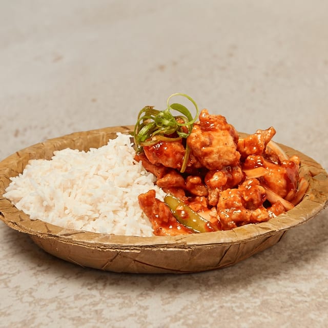 CLASSIC CHICKEN CHILLI.