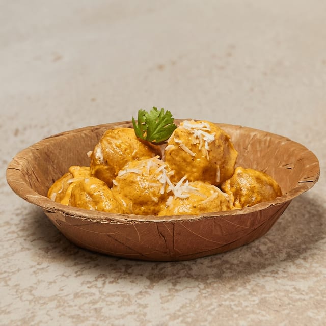 KORMA MOMO.